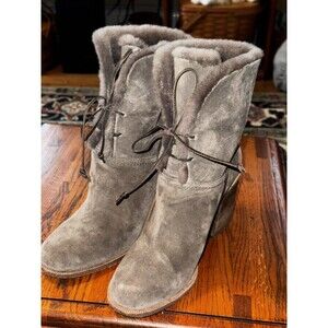 UGG Jerene Gray fur lined laced suede Boots with heels Womens Size 9M